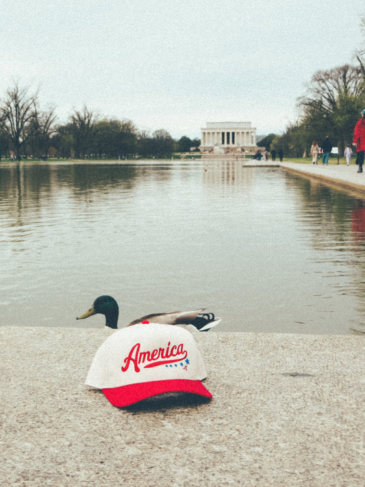 America Script Hat